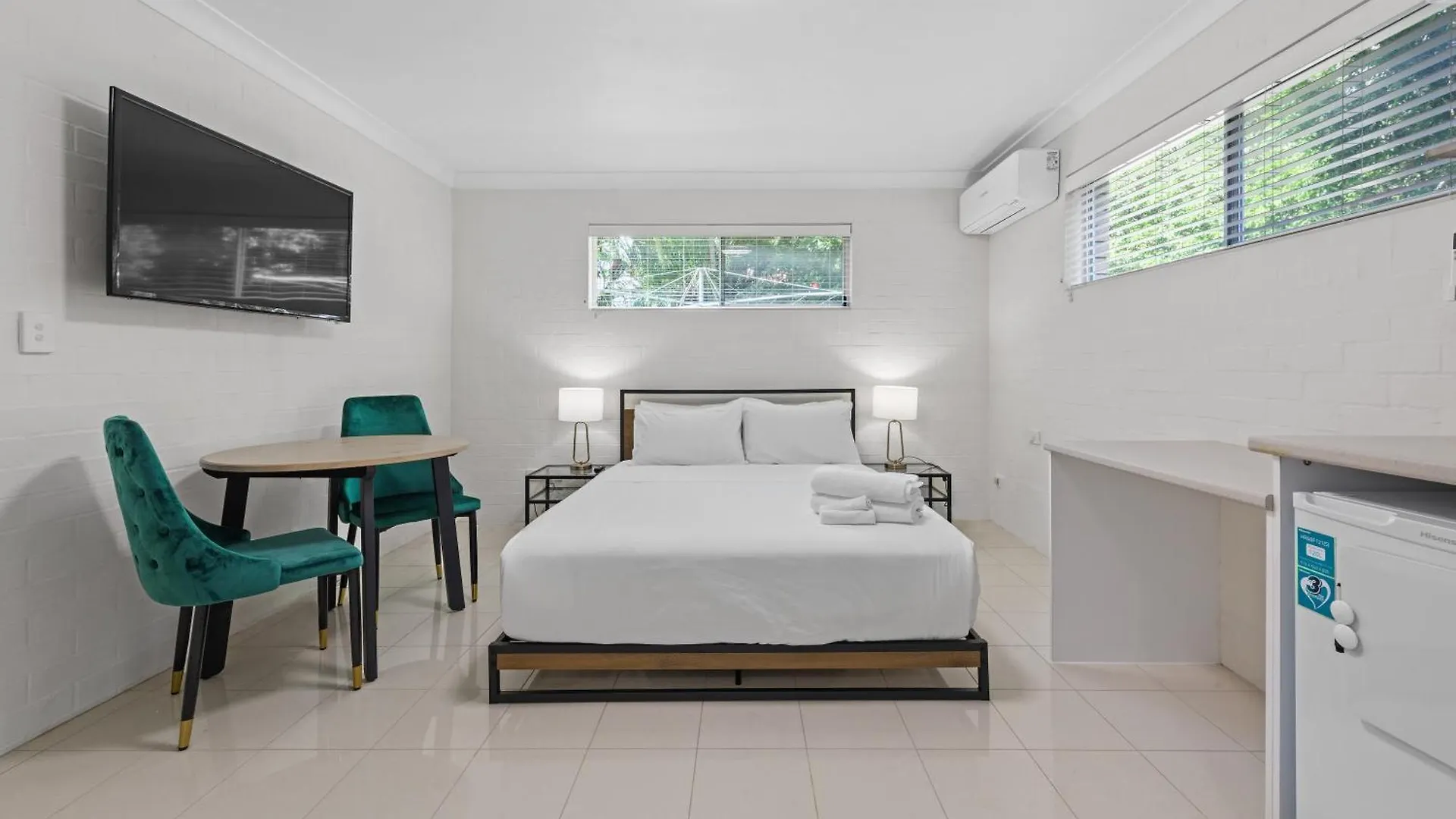 Cozy Studio Near Gabba W Ac, Free Laundry & Q Bed Brisbane
